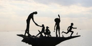 Whose History is Displayed? The Push to Collect Migrant Stories Before They Disappear